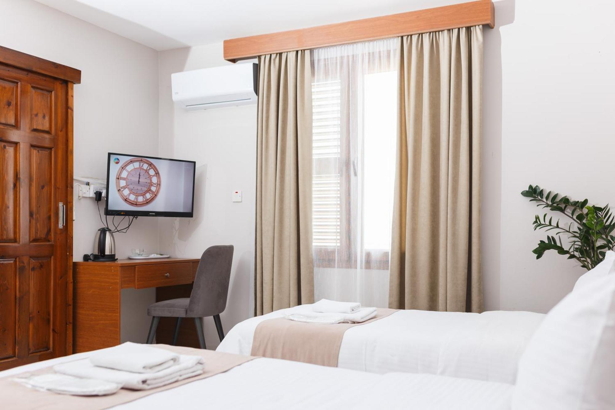 Homelike Guest House Kirenia Pokój zdjęcie