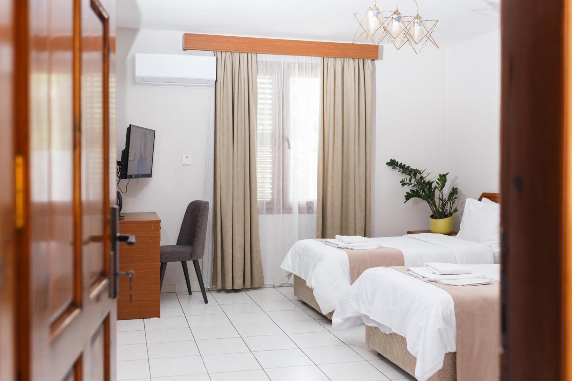 Homelike Guest House Kirenia Zewnętrze zdjęcie