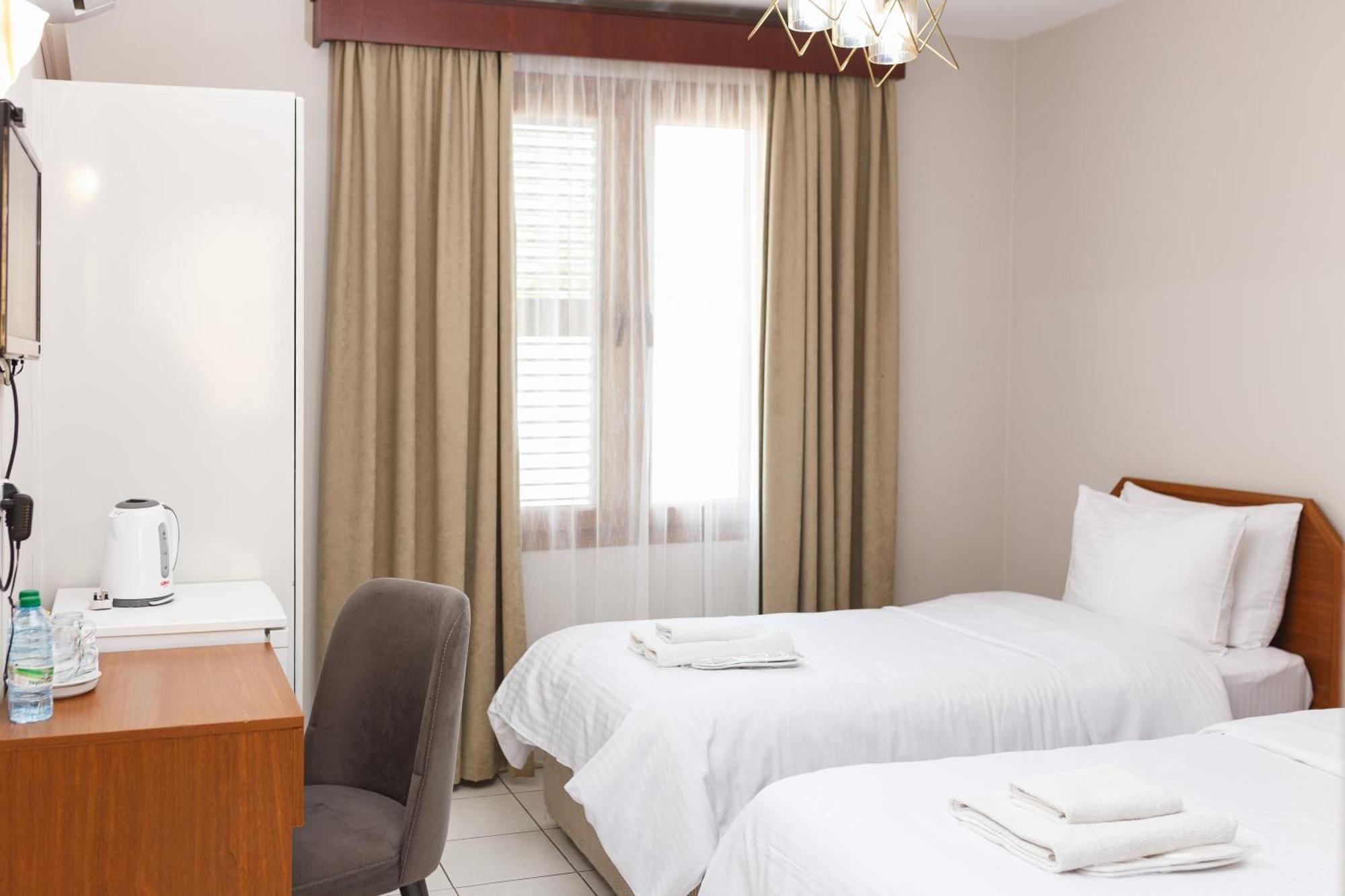 Homelike Guest House Kirenia Zewnętrze zdjęcie